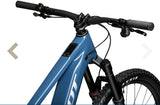 PIVOT SHUTTLE AM